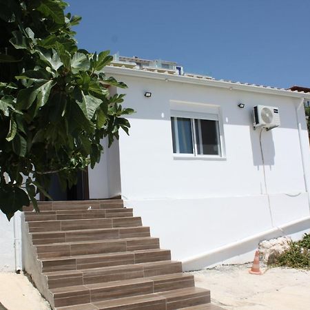 Condo Rooms Sarande Luaran gambar