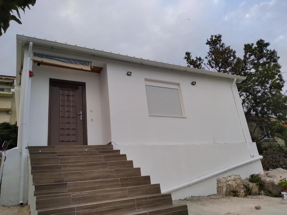 Condo Rooms Sarande Luaran gambar