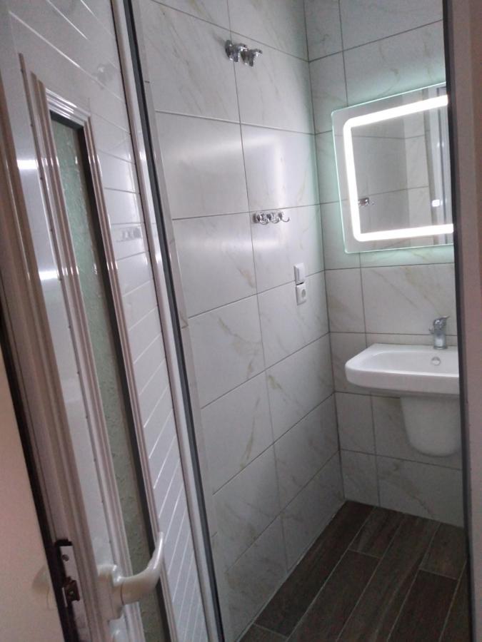 Condo Rooms Sarande Luaran gambar