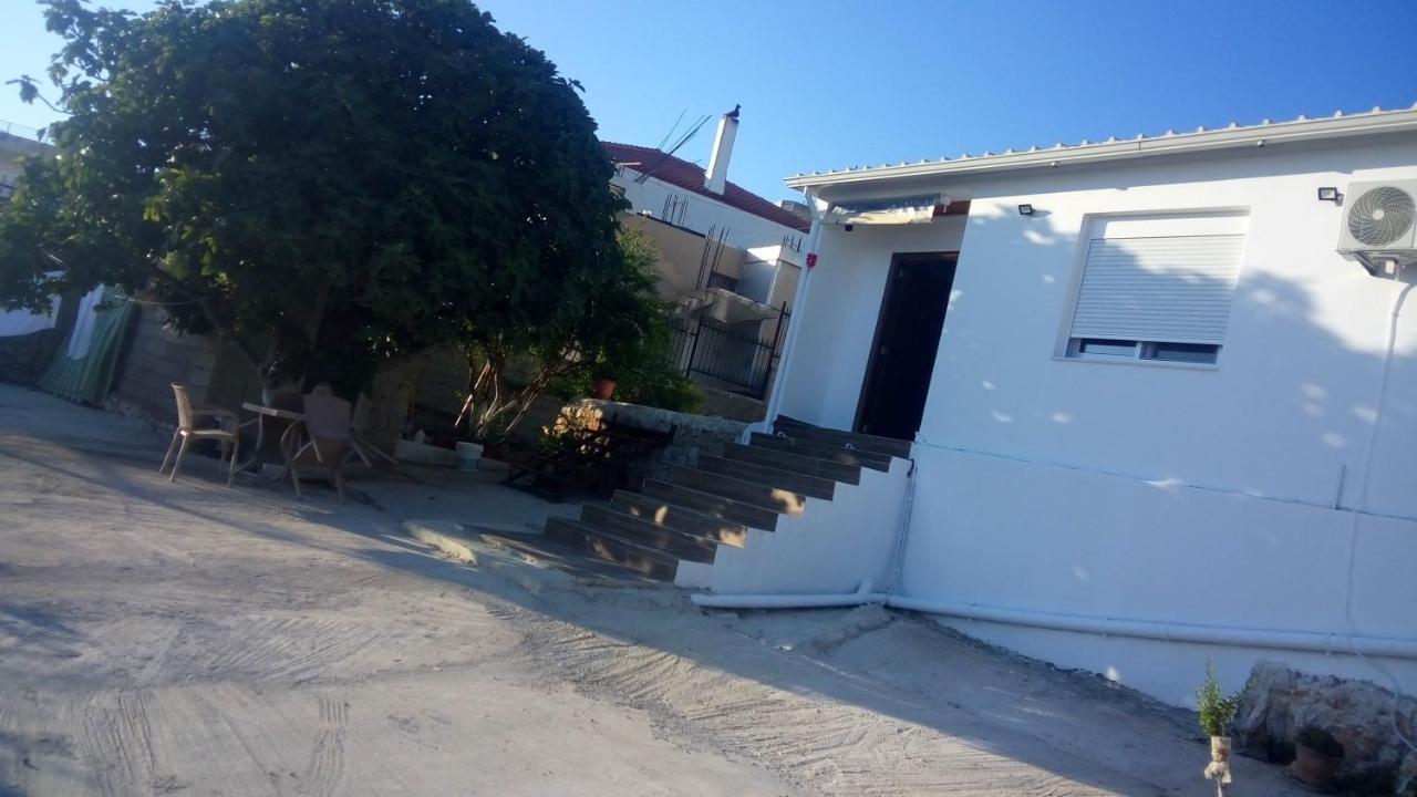 Condo Rooms Sarande Luaran gambar